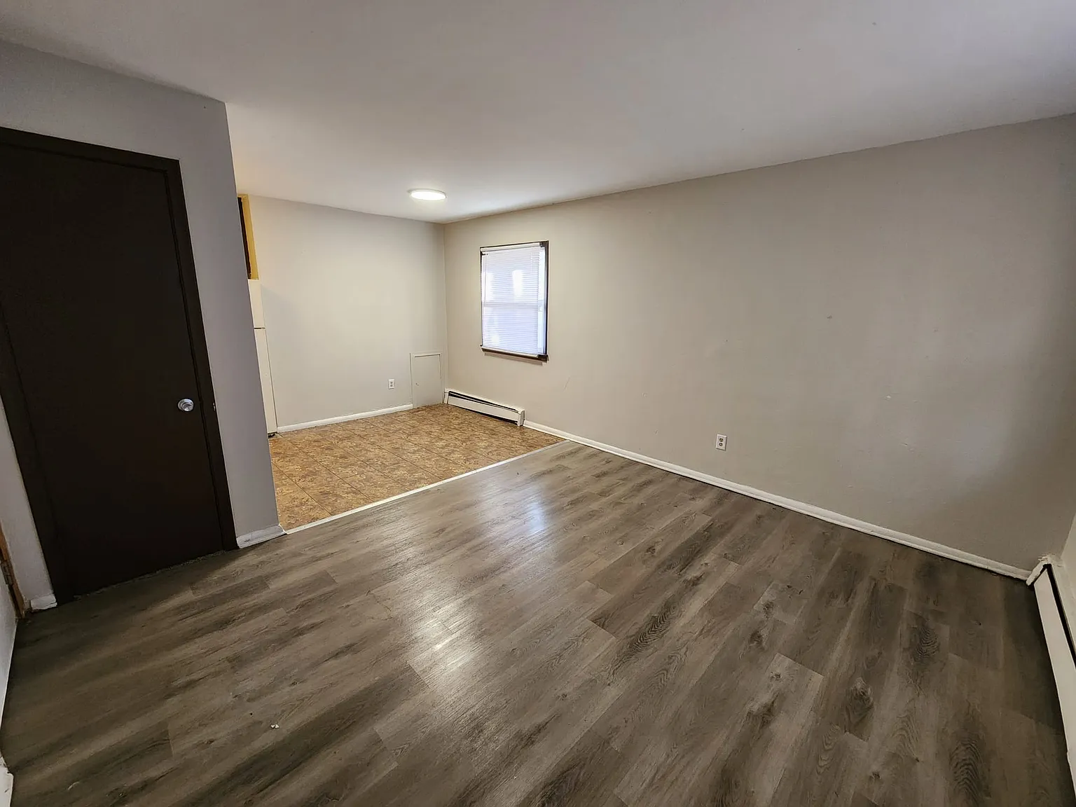 1 bed, $1,095 — Photo 3