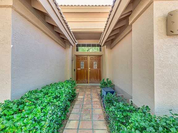 4th image of 2528 E Rocky Slope Dr