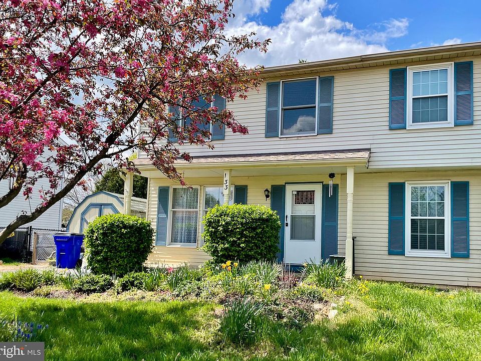 2nd image of 133 Stonegate Dr