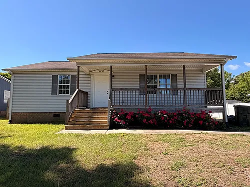 2020 Ball Park Rd Photo 1