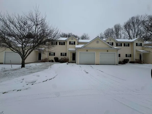 135 New Britain Avenue #10, Plainville, CT 06062