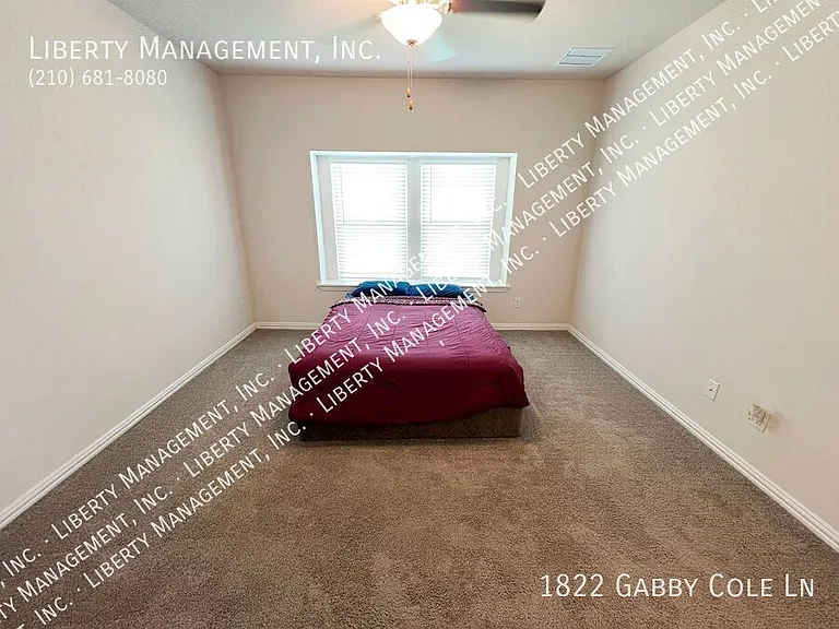 1822 Gabby Cole Ln — Photo 26