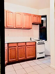 Rented by Warren T Real Estate Corp.