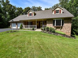 105 Whitaker Rd, Saxonburg, PA 16056