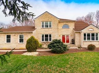 5 Doe Dr, Freehold, NJ