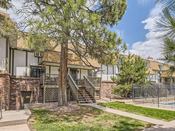 2700 S Holly Street #103, Denver, CO 80222