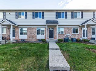 2012 Orchard Crest St, Shelby Township, MI 48317