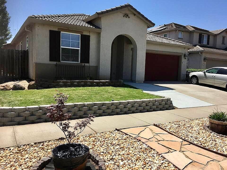 1st image of 1764 Waterfall Dr