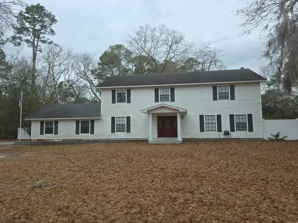 903 Bradwell St, Hinesville, GA 31313