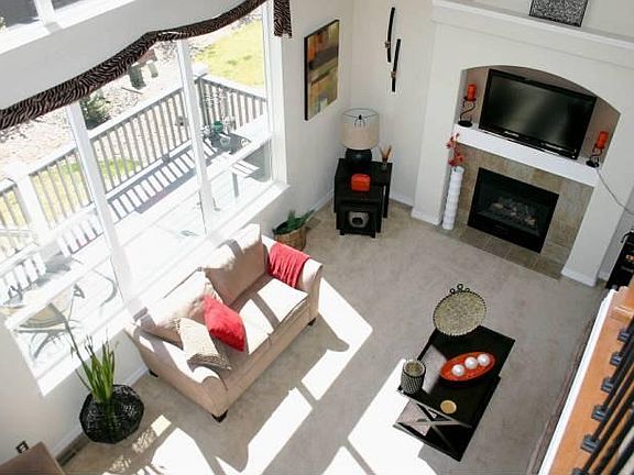 Family Room 2 story glass