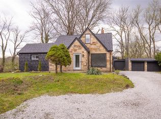 332 Solon Rd, Bedford, OH 44146