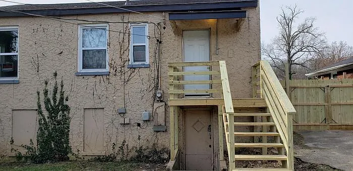 2806 E 5th Ave — Photo 14