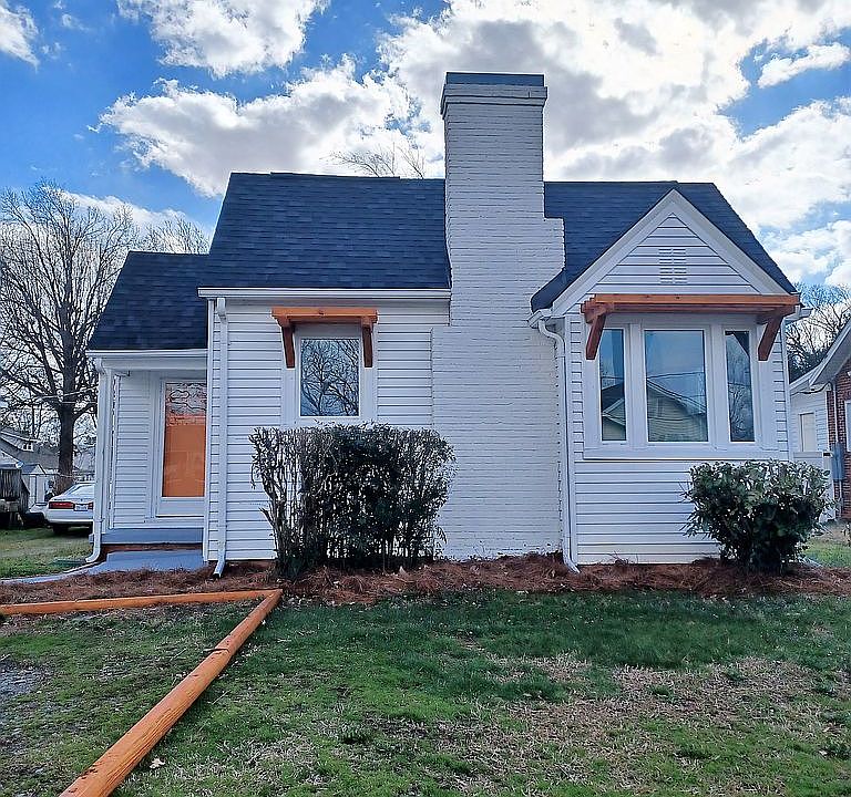 1st image of 1305 Northup St