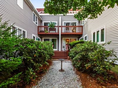 1204 Hope Street APT 7, Stamford, CT, 06907