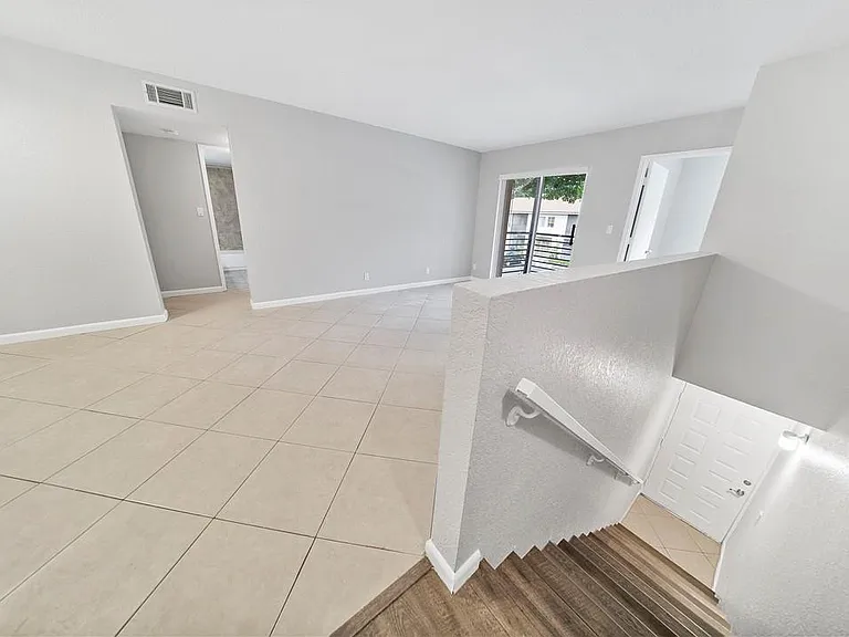 503 Gardens Dr #202 — Photo 26
