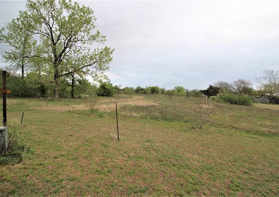 1st image of 753 Armadillo Dr