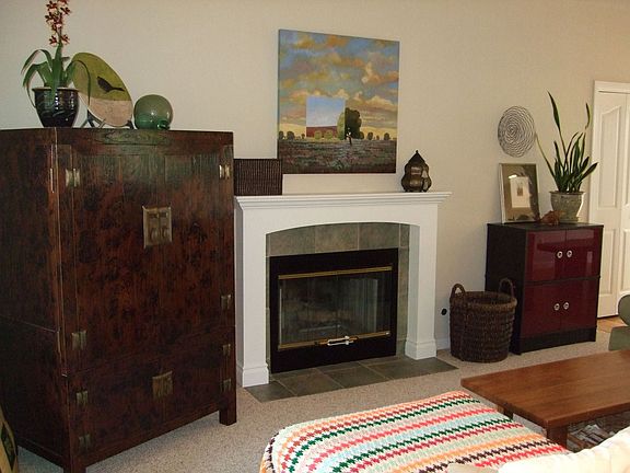 4th image of 140 Eichten Ln