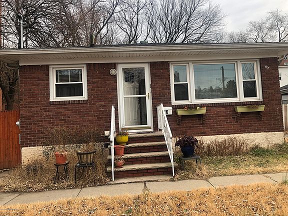 2nd image of 376 Vanderbilt Ave