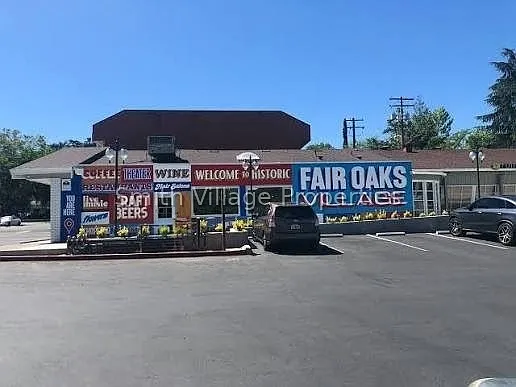 Fair Oaks Village