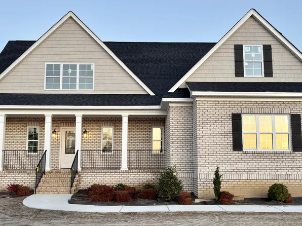 7597 Sweetwater Drive, Nashville, NC 27856