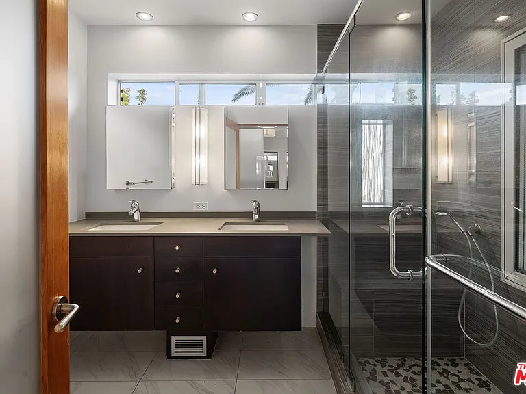 621 San Juan Ave #A — Photo 20