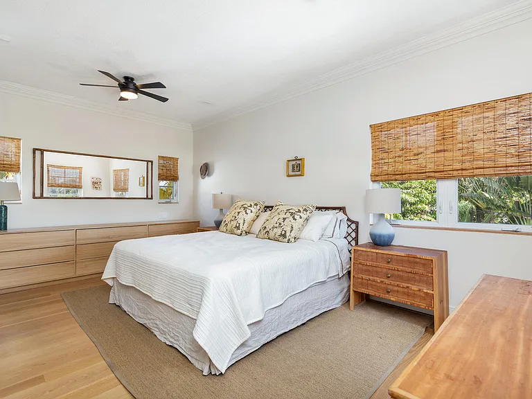 375 Plymouth Rd — Photo 14