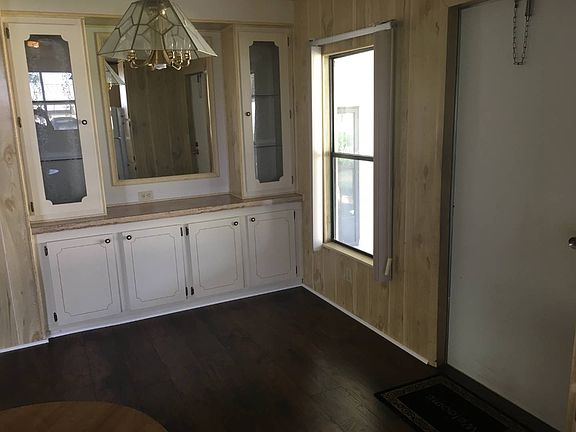 5th image of 3916 Sabal Dr