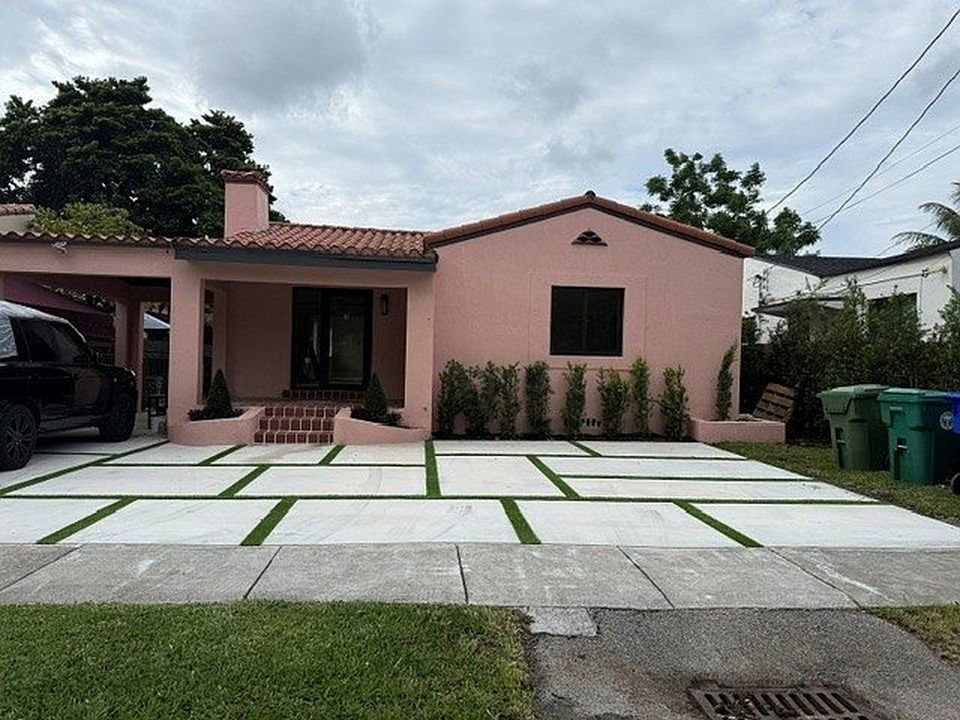 3053 SW 21st St - Property Image