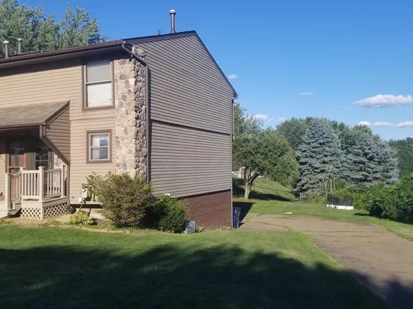 186 Cranbrooke Dr, Coraopolis, PA 15108