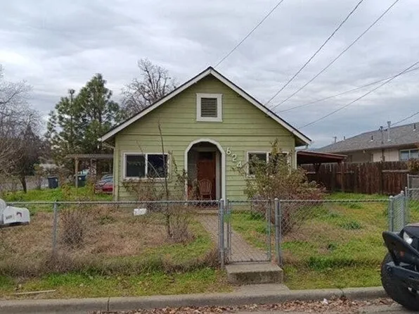 624 Chestnut St, Medford, OR 97501