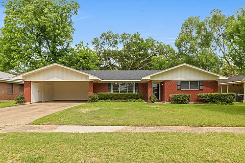 2051 Lovers Ln Photo 1