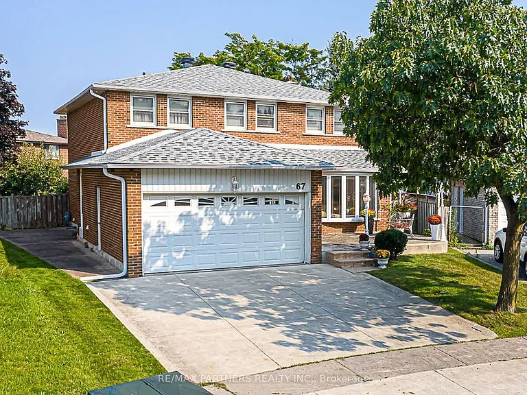 67 Cheeseman Dr — Photo 1