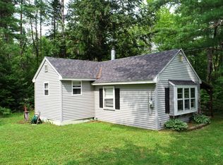 31 Parkman Rd, Wellington, ME 04942