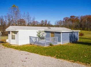 221 Moore Rd, Dandridge, TN 37725