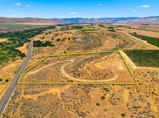 17011 Ahtanum Rd, Yakima, WA 98903