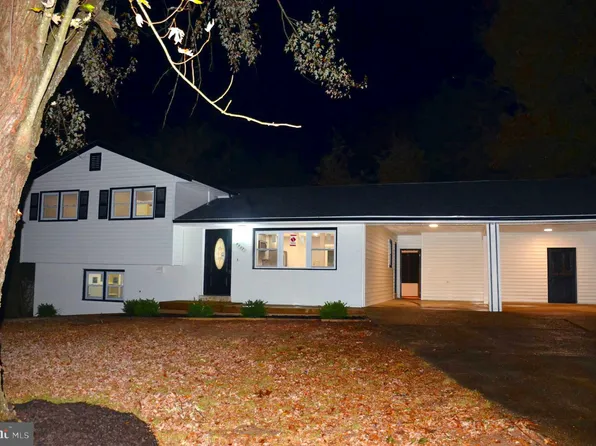 4407 Picot Rd, Alexandria, VA 22310