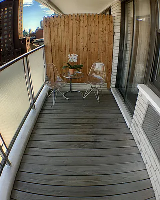 Sold by Real Direct | media 20