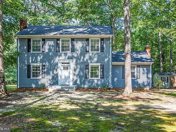5th image of 8906 Old Block House Ln