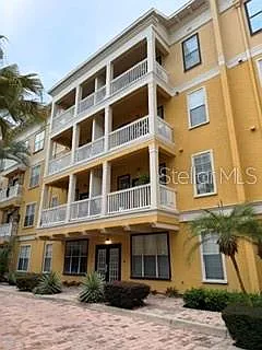Studio, 1.0 bath, 411 sqft, $1,300 — Photo 4