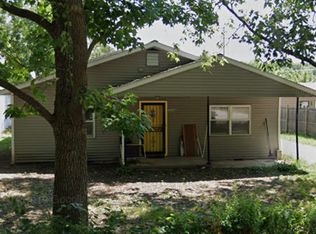 1012 Geraldine Ave, Urbana, IL 61801