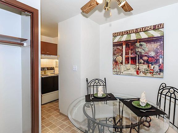 3rd image of 1415 NE Ravenna Blvd #W2fj4h6jc