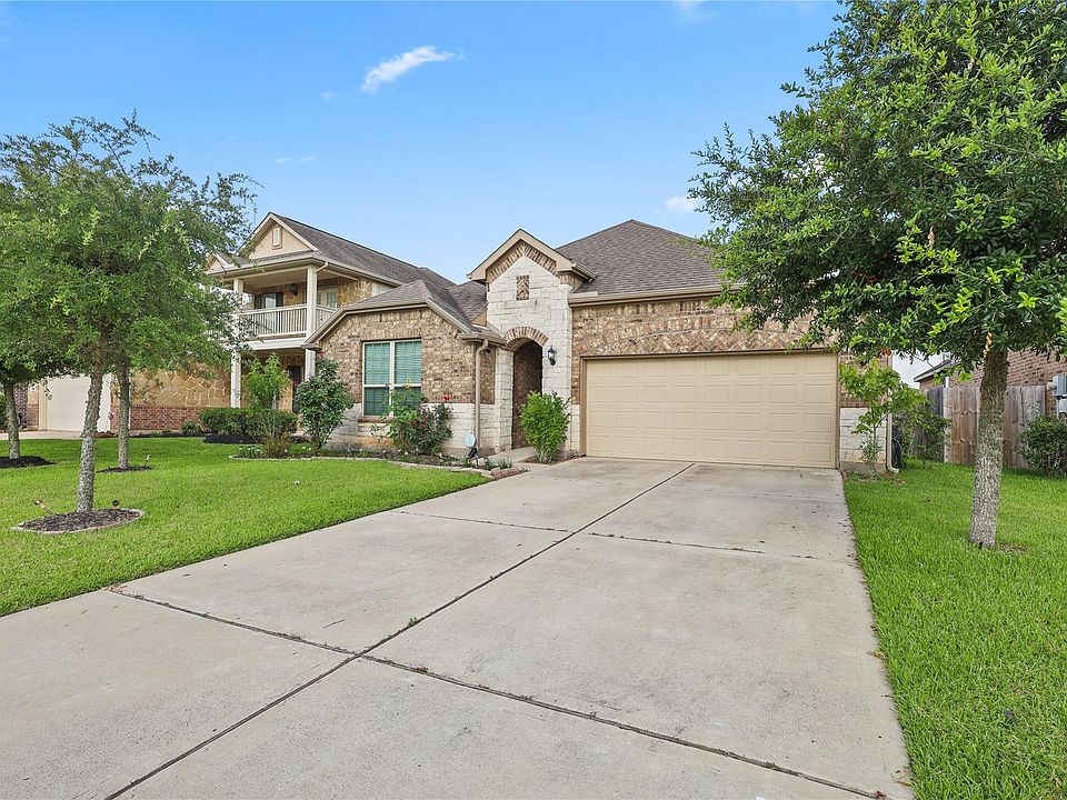 1st image of 2346 Cherrington Woods Ln