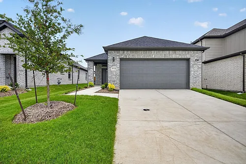 514 Green Grass Photo 1 514 Green Grass Photo 1