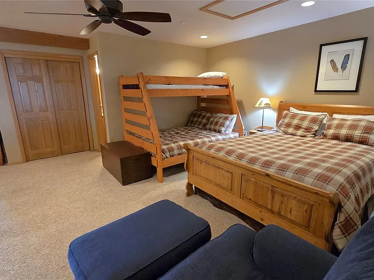 720 Lakepoint Dr #B6 — Photo 24