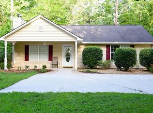 5635 Lakeview Ct, Gainesville, GA 30506
