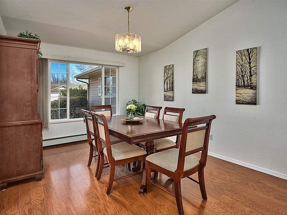 4th image of 3033 Fruitwood Dr
