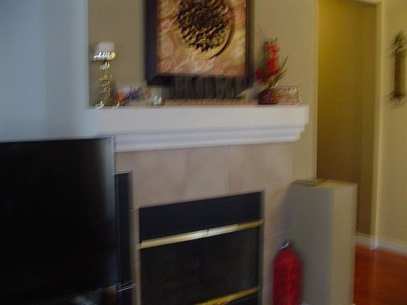 5th image of 11833 Pepperwood St