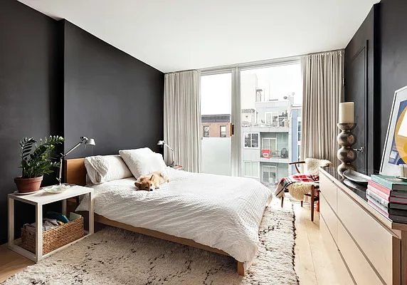 Sold by Compass | media 4