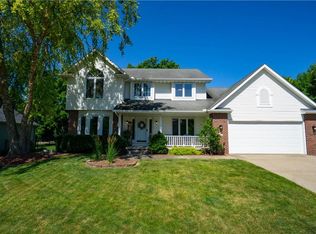 222 59th Ct, West Des Moines, IA 50266