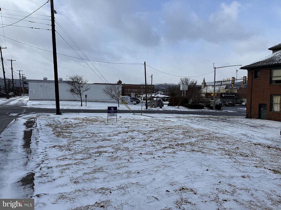 1st image of 610 12th St